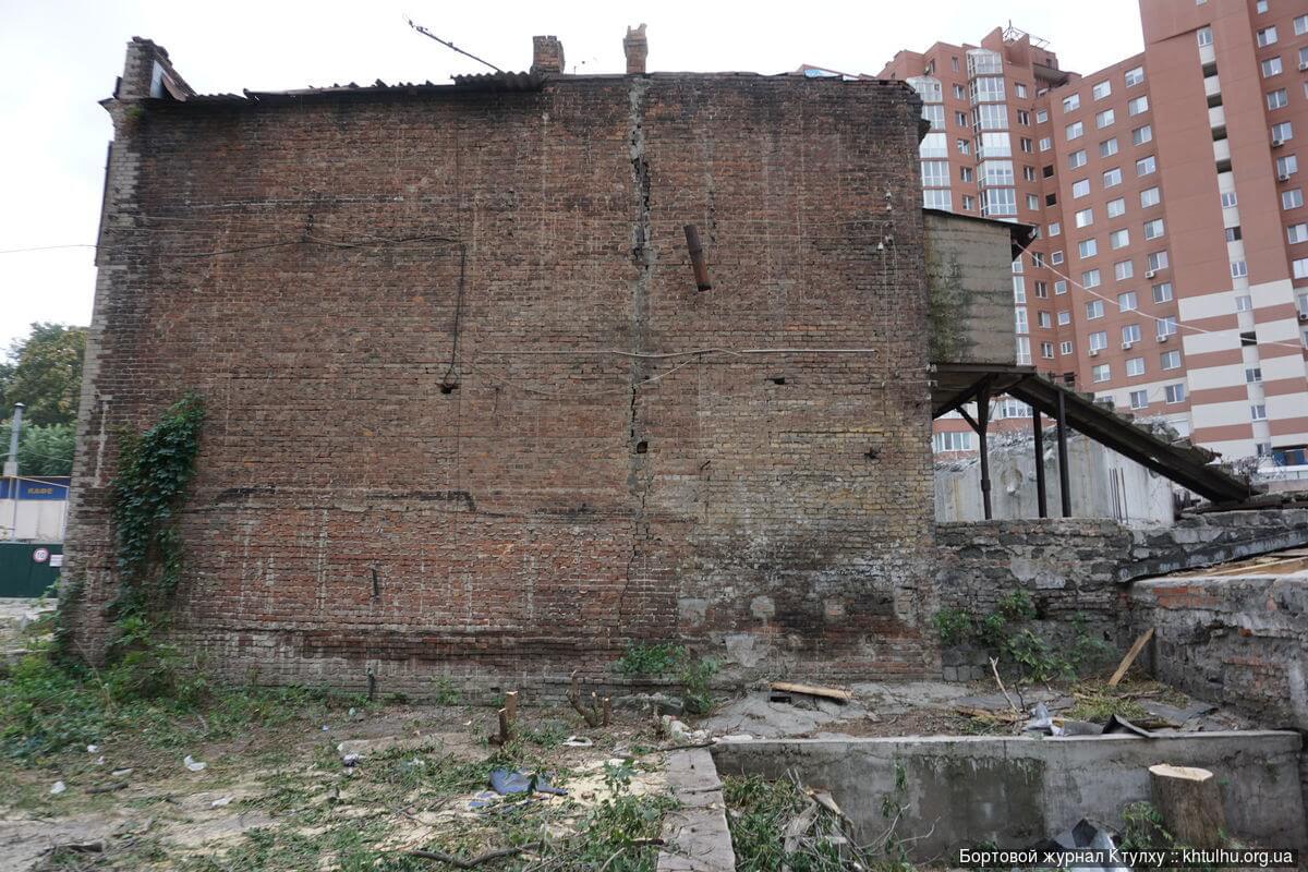 Заброшенный старинный дом по улице Херсонская, 2 в Днепре перед сносом :: khtulhu.org.ua :: Бортовой журнал Ктулху DSC