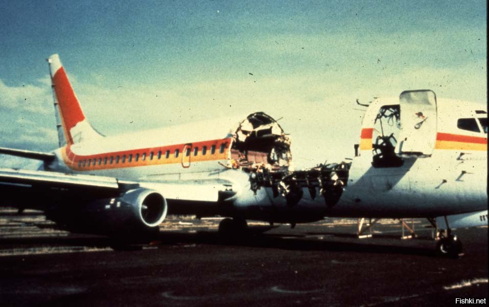 Aloha Airlines Flight 243 (AQ 243, AAH 243)